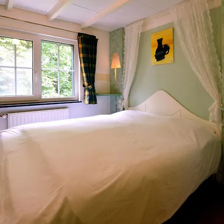 In En Ardennes * Ла-Рош-ан-Арден