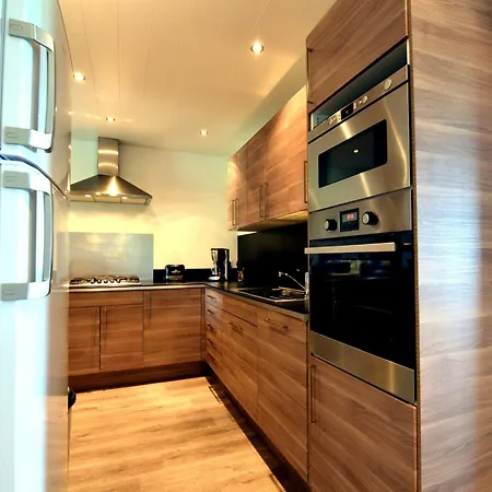 In En Ardennes * La-Roche-en-Ardenne