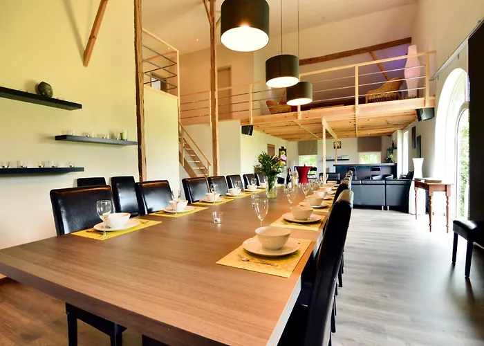 In En Ardennes * La-Roche-en-Ardenne